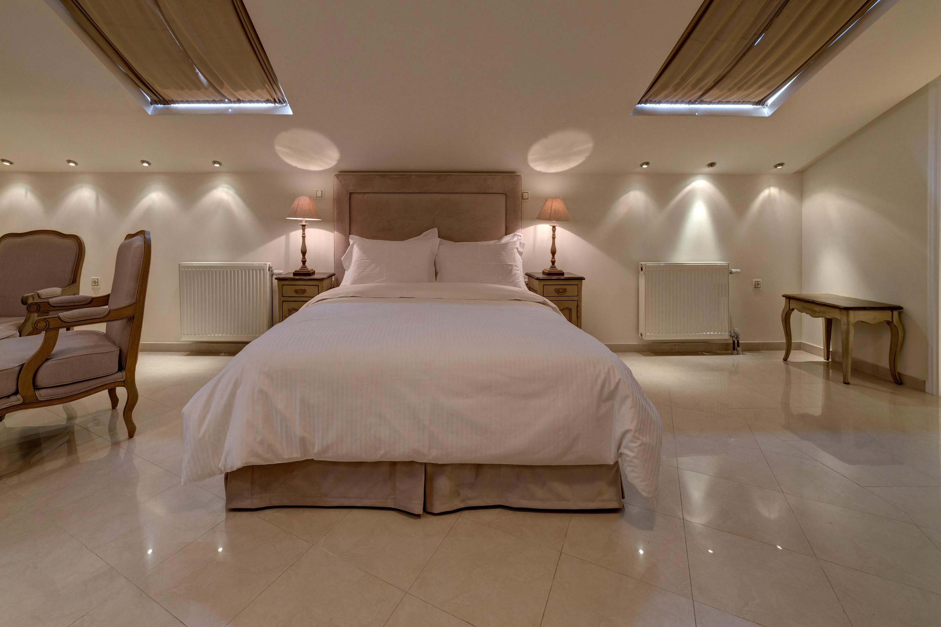 And Poetry Hotel 3*